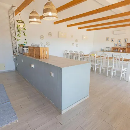 Charming Farm In Rural Escape Feriehus