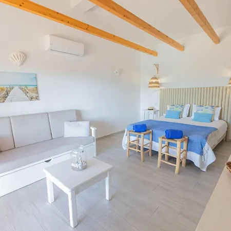 Charming Farm In Rural Escape Feriehus Alvor
