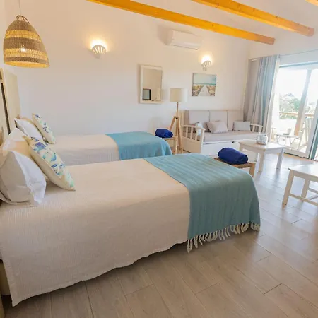Charming Farm In Rural Escape Feriehus Alvor